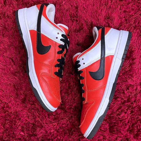 Nike ID Dunk Low Orange Black 533129-991 Men’s 7.5 Women’s 9 - Picture 2 of 5